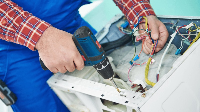 Kırkağaç York York çamaşır makinesi kart tamiri – Su almama arızası orijinal parça ile giderildi. - Teknik servis örneği